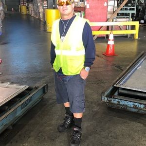 Meet your Posher, Tomas